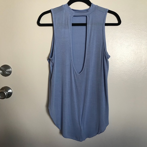 NEW UO side slit tank top with keyhole back - Picture 3 of 4